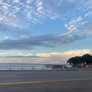 Meet your Posher, Leanne